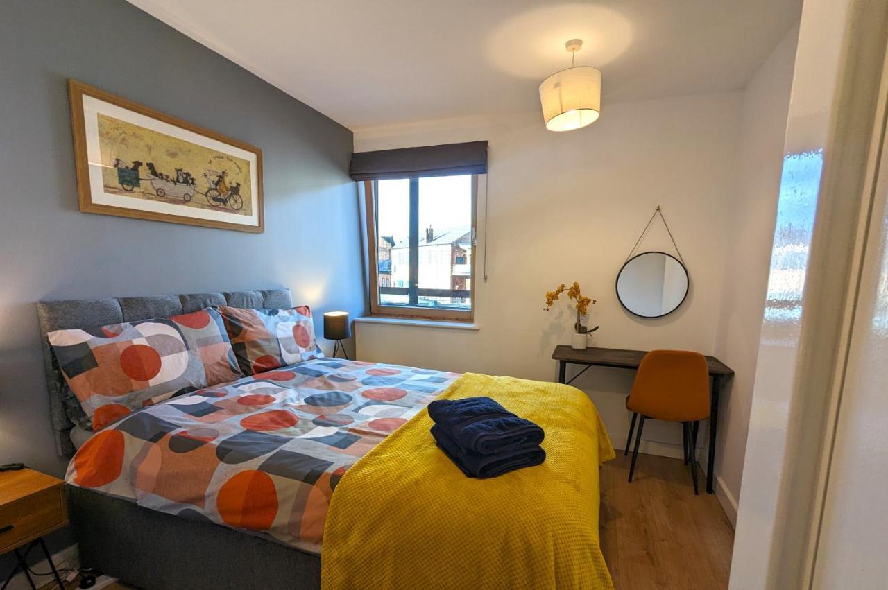 Stunning Modern Coventry City Centre Apartment Exterior photo