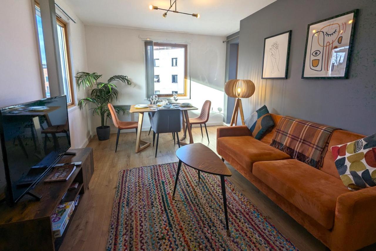 Stunning Modern Coventry City Centre Apartment Exterior photo