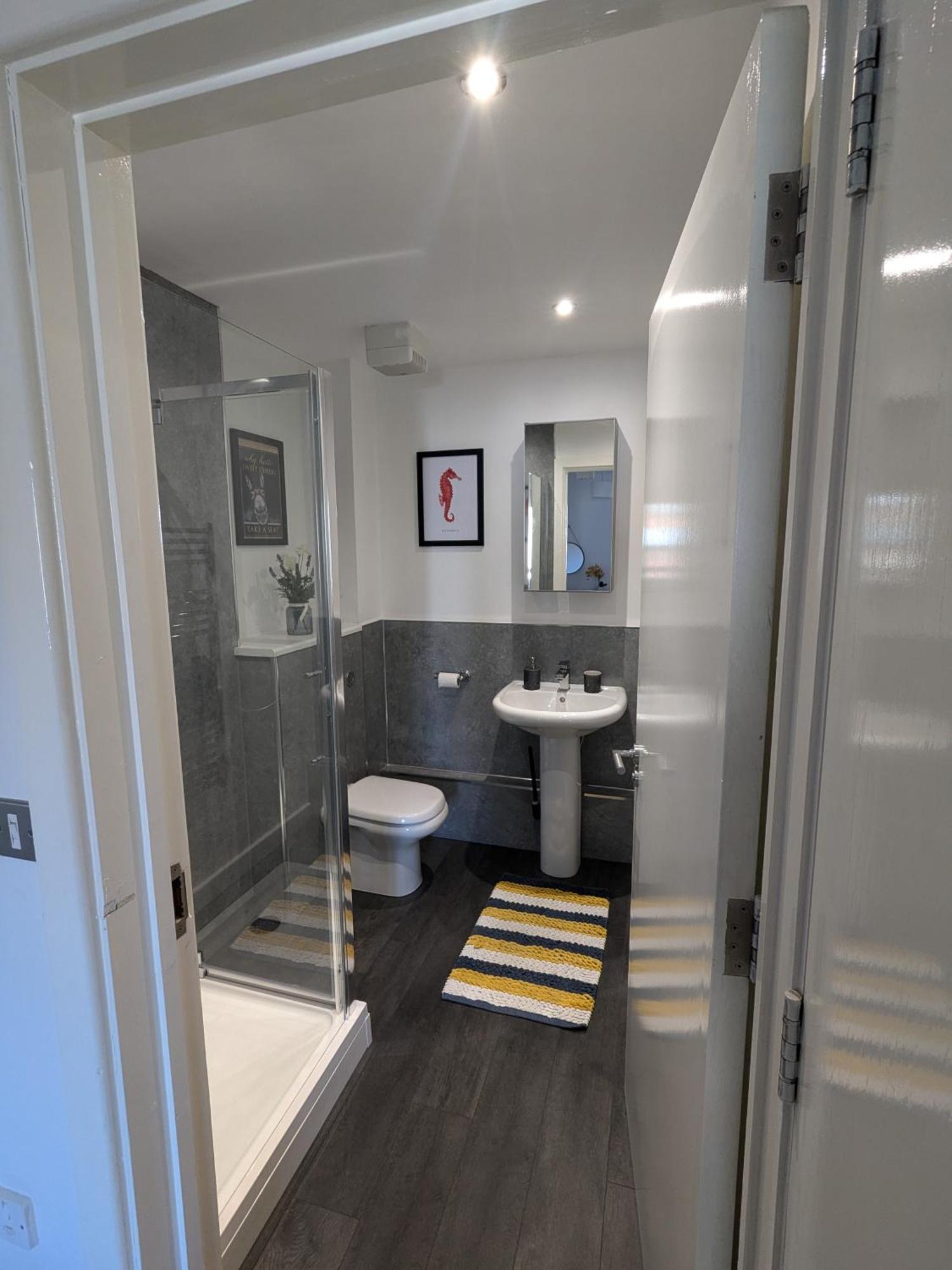 Stunning Modern Coventry City Centre Apartment Exterior photo